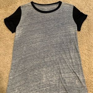 American Eagle T-shirt